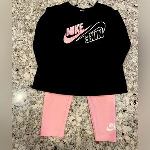 NIKE size 2T girls outfit
